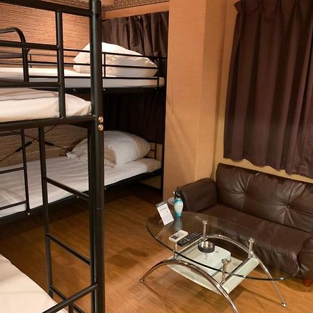 Uehonmachi Plaza Hotel (Adults Only) Осака Екстериор снимка